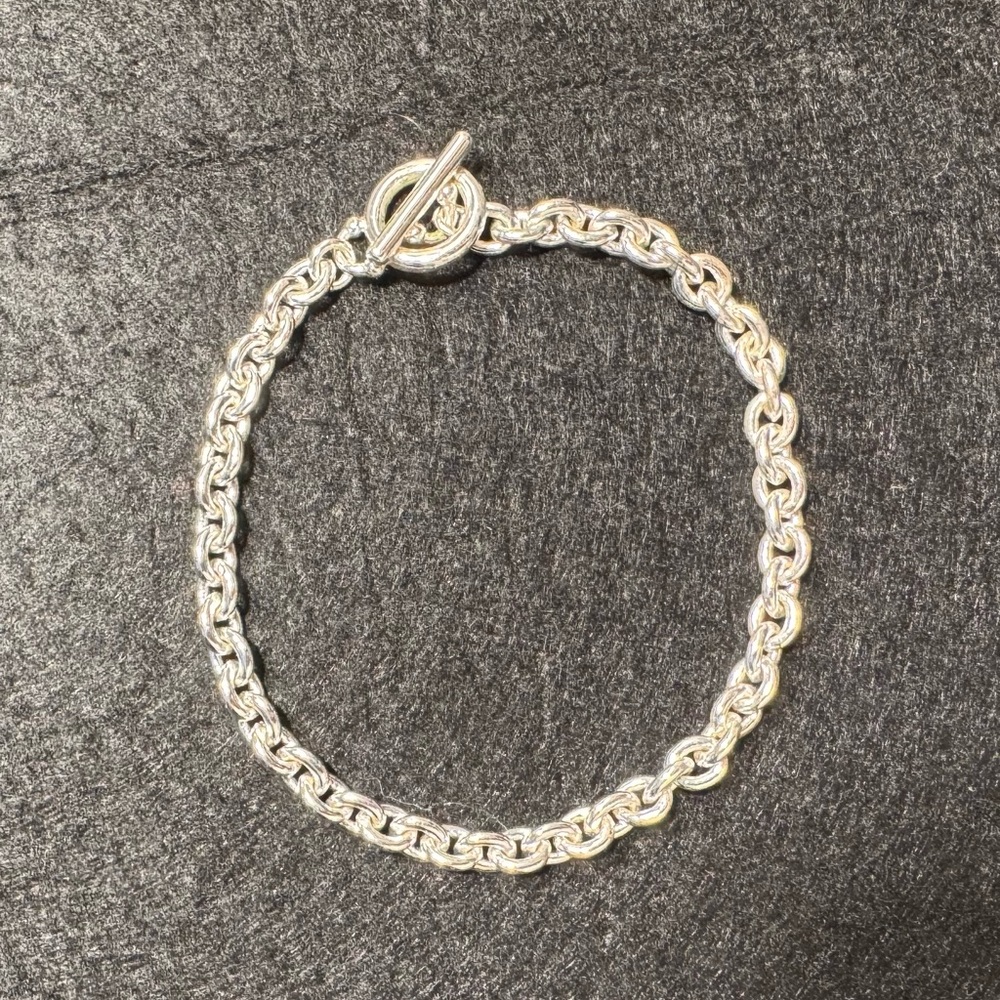 Elegant Silver Rhodium Toggle Close Chain Bracelet